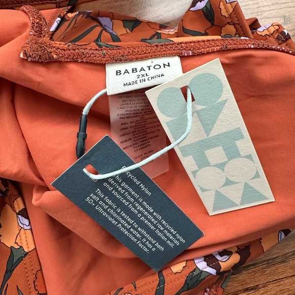 NWT Babaton Aritzia V-Neck One Piece Swimsuit - Picture 10 of 13